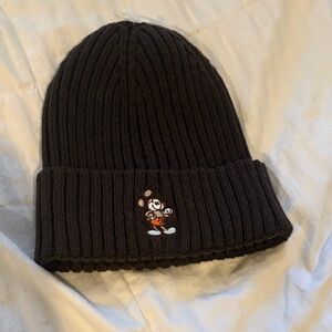 NWT Disney Kids chocolate brown Knit Beanie with Mickey Mouse Embroidery